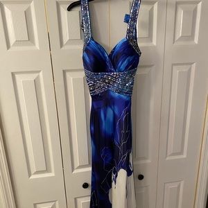 Cachet evening gown